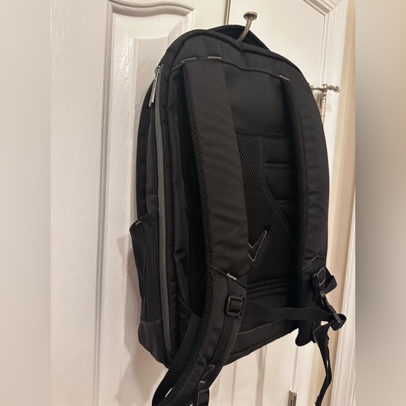 New Callaway “The Murph” clubhouse Backpack 🎒 - Picture 6 of 16